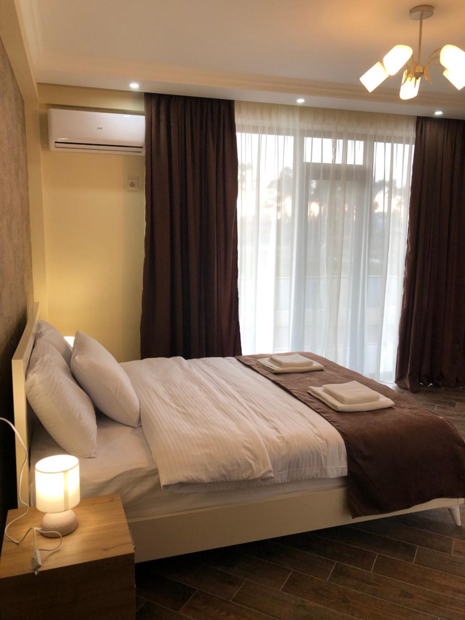 Aparthotel White-House Ureki Esterno foto