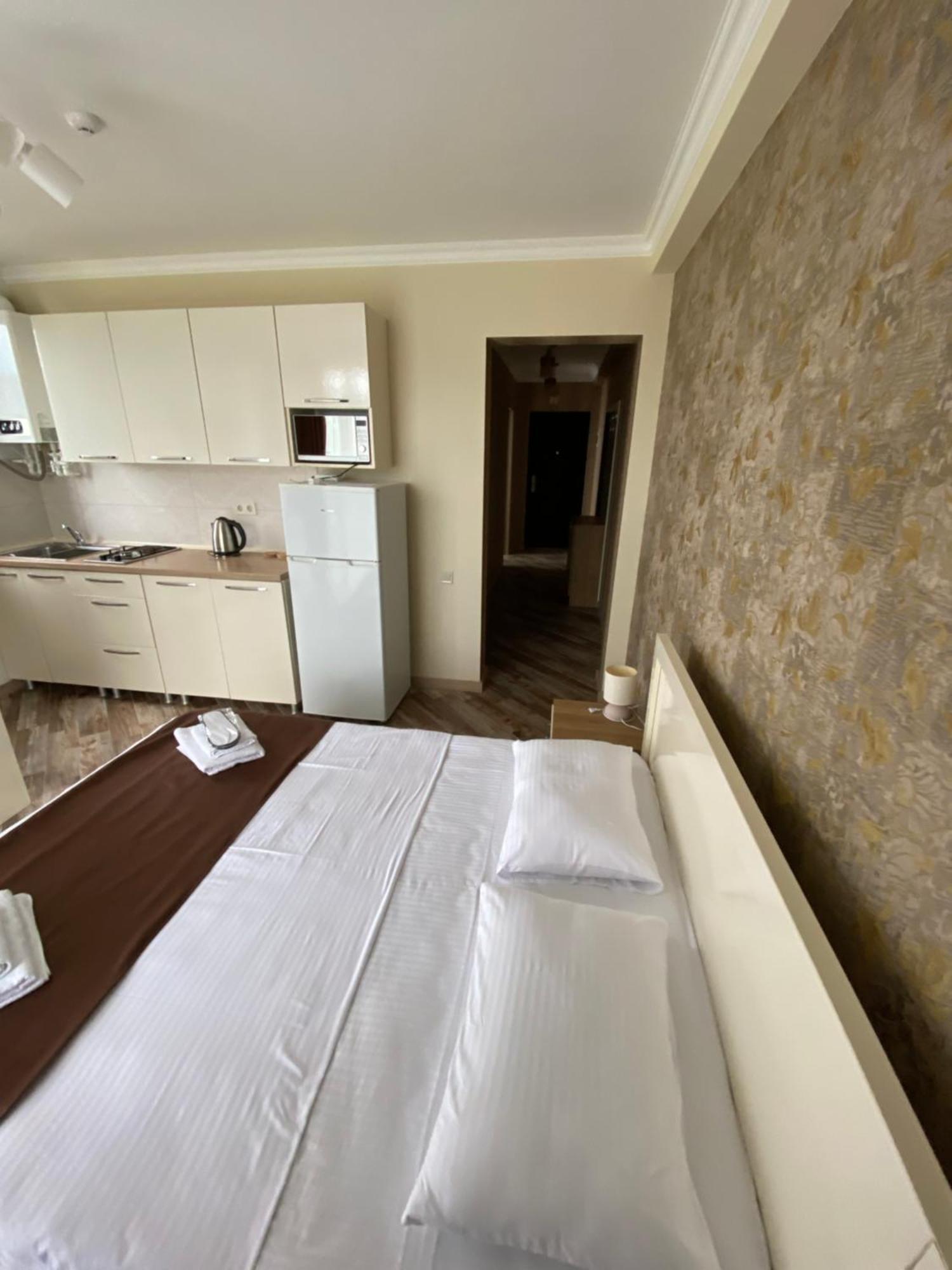 Aparthotel White-House Ureki Esterno foto